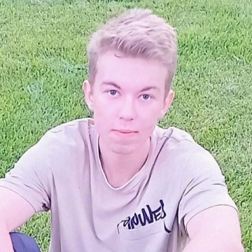 Мама Ангела Артёма